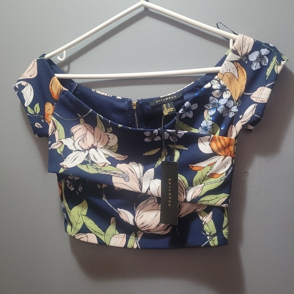 Revamped Off Shoulder Blue Floral Print Crop Top S - Picture 2 of 6
